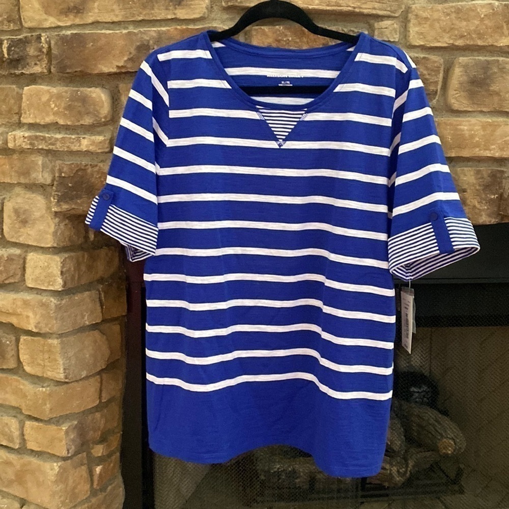NWT Allison Daley Royal blue and white striped top with cuffed sleeves w/buttons
